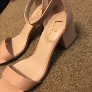 lulu’s cream block heels -never been worn